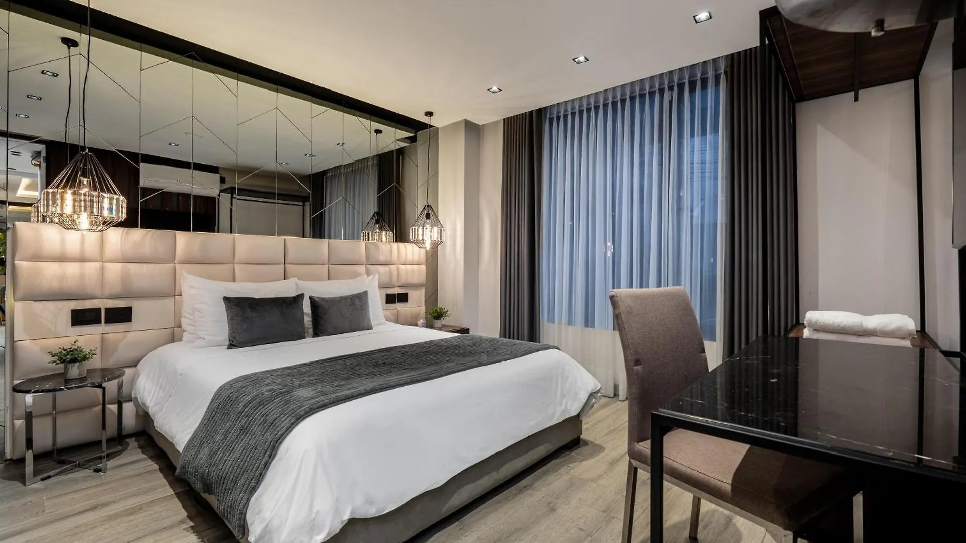 Tribeca Suites Medellin 0*,  Colombia