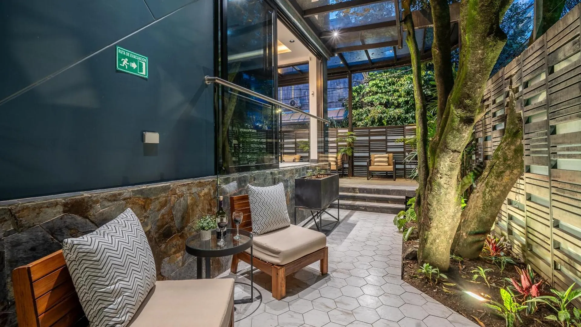 Tribeca Suites Medellin Villa